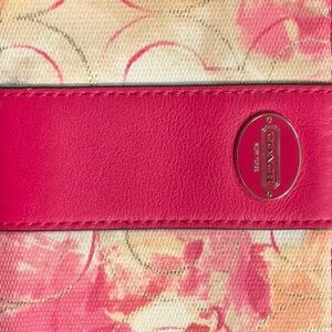 NWT Coach wristlet retails 198 final sale